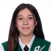 Doy clases de inglés especialmente (puedo dar las demás materias tambien) y tambien ofrezco servicio de niñera☺️